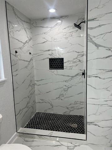 12127 Panay Drive, Houston, TX 77048