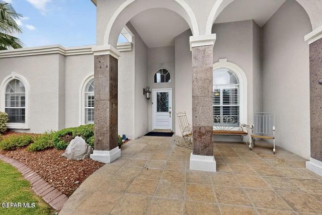 6909 DESERT CANYON Drive, El Paso, TX 79912