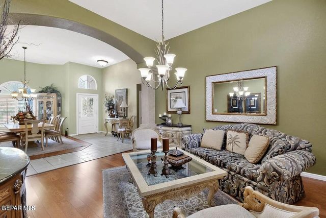 6909 DESERT CANYON Drive, El Paso, TX 79912