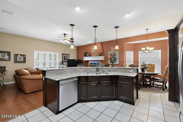 6909 DESERT CANYON Drive, El Paso, TX 79912