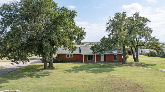 2720 N US 377, Stephenville, TX 76401