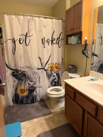 1511 S 9TH Street, Council Bluffs, IA 51501