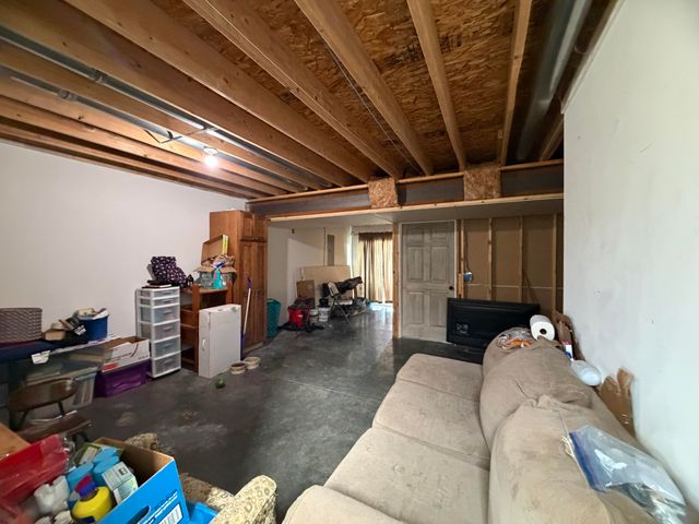 1511 S 9TH Street, Council Bluffs, IA 51501