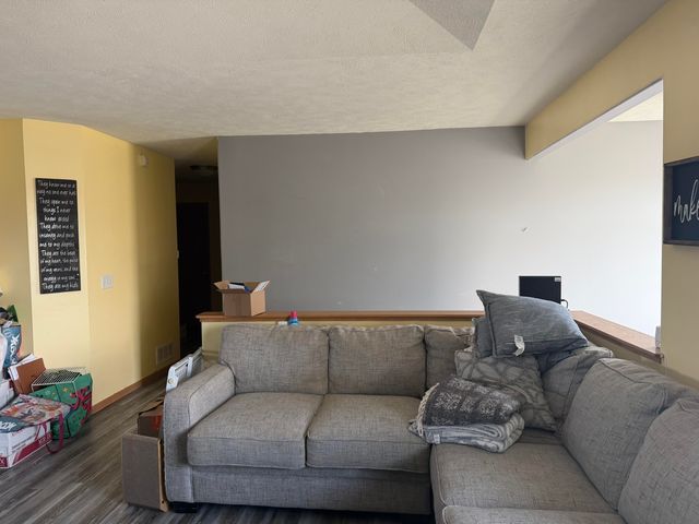 1511 S 9TH Street, Council Bluffs, IA 51501