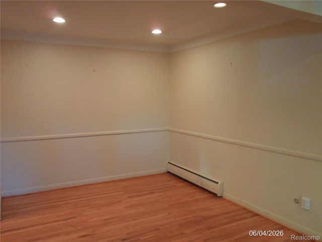 1253 Island Drive, Ann Arbor, MI 48105