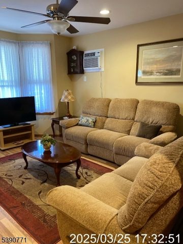 81 Waydell St, Newark City, NJ 07105