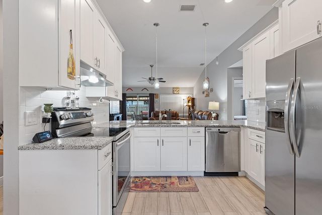 1479 3RD AVENUE, Deland, FL 32724