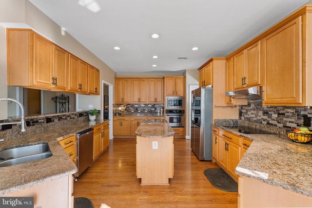 18637 OUTPOST RD, Keedysville, MD 21756