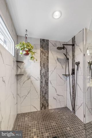 18637 OUTPOST RD, Keedysville, MD 21756