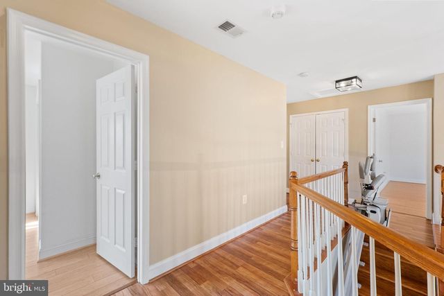 18637 OUTPOST RD, Keedysville, MD 21756