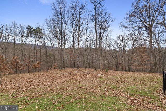 18637 OUTPOST RD, Keedysville, MD 21756