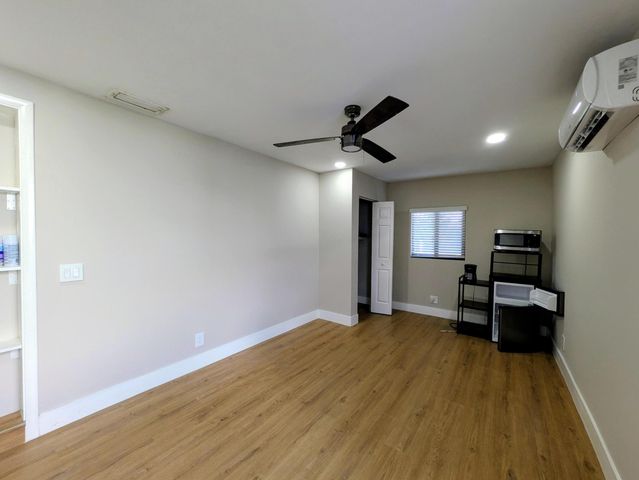 133 SE 13th Avenue, Boynton Beach, FL 33435