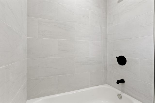 3138 Touraine Drive, Dallas, TX 75211