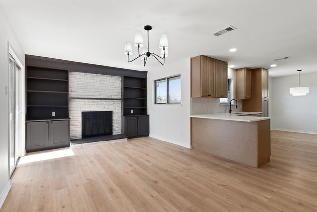 3138 Touraine Drive, Dallas, TX 75211