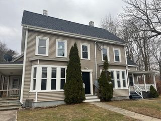 230 South Street 2B, Plainville, MA 02762