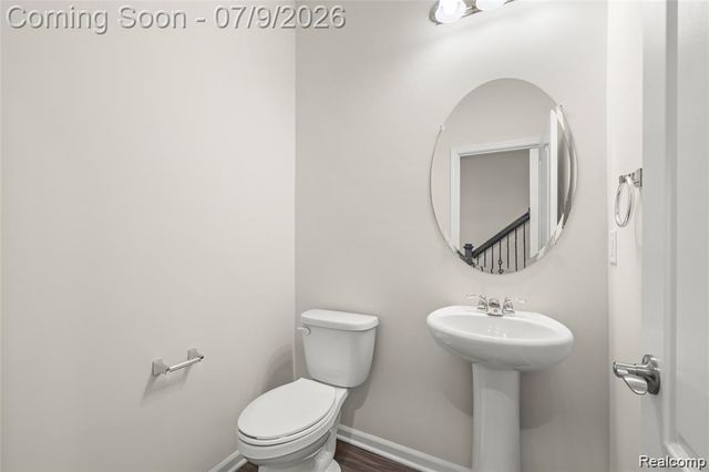 208 Addison Circle, Commerce Twp, MI 48390