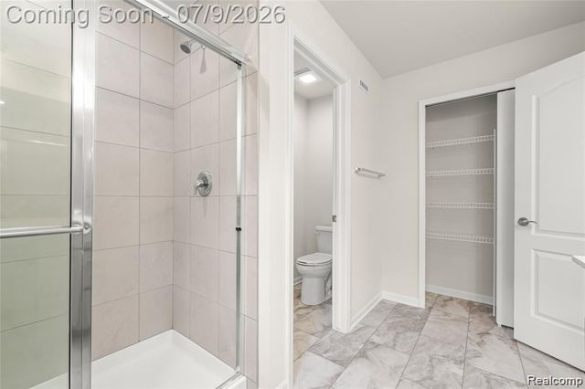 208 Addison Circle, Commerce Twp, MI 48390