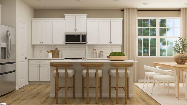 125 Holly Oak Court, Fountain Inn, SC 29644