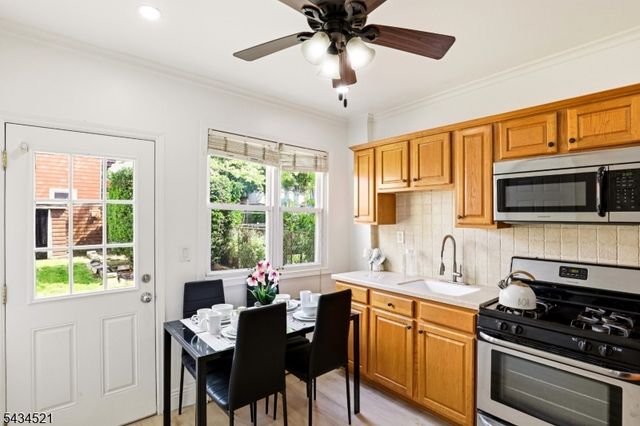 174 Orient St, Bayonne City, NJ 07002