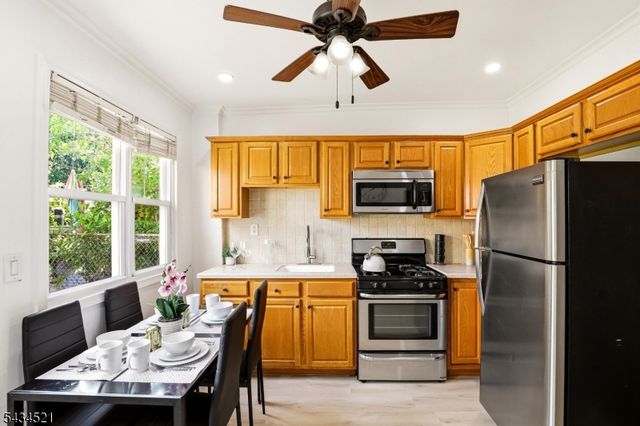174 Orient St, Bayonne City, NJ 07002
