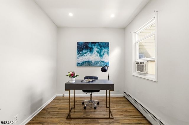 174 Orient St, Bayonne City, NJ 07002