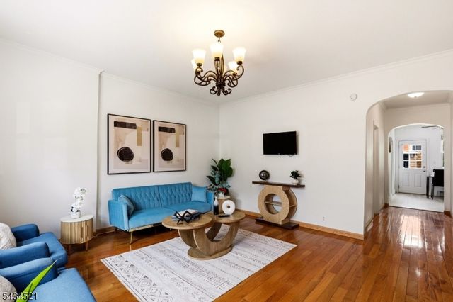 174 Orient St, Bayonne City, NJ 07002