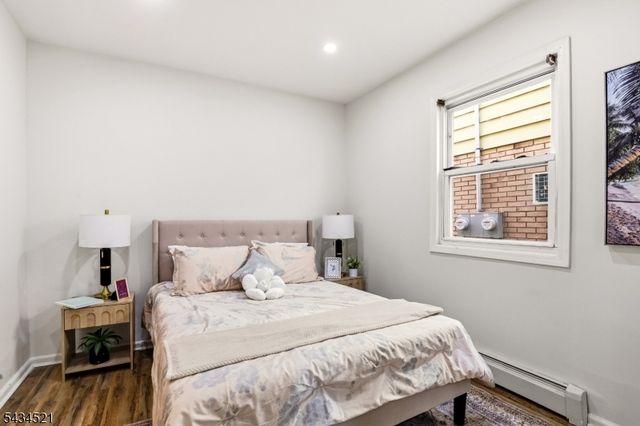 174 Orient St, Bayonne City, NJ 07002