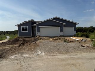 25067 Bluebird Circle, Adel, IA 50003