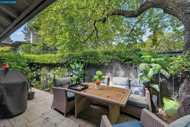 1920 Camino Verde, Walnut Creek, CA 94597