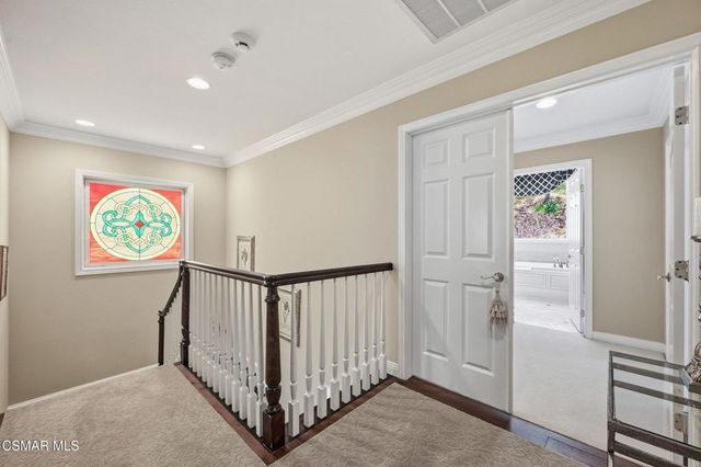 254 Baybrook Court, Lake Sherwood, CA 91361