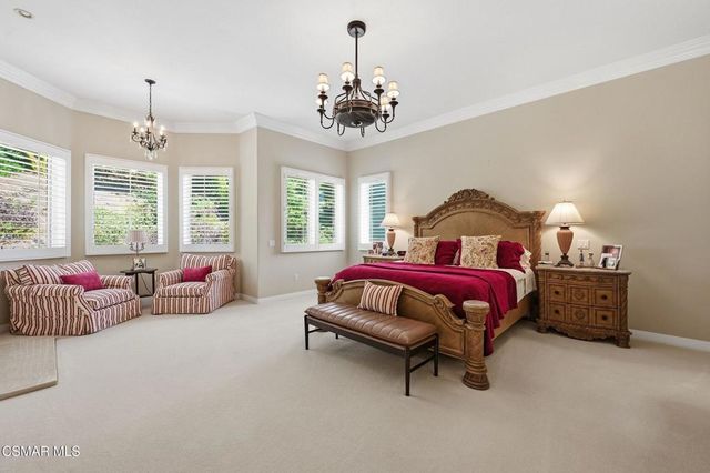 254 Baybrook Court, Lake Sherwood, CA 91361