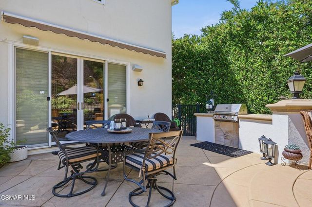 254 Baybrook Court, Lake Sherwood, CA 91361
