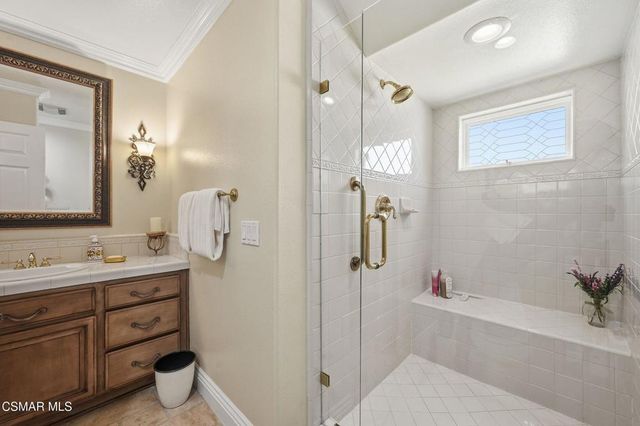 254 Baybrook Court, Lake Sherwood, CA 91361