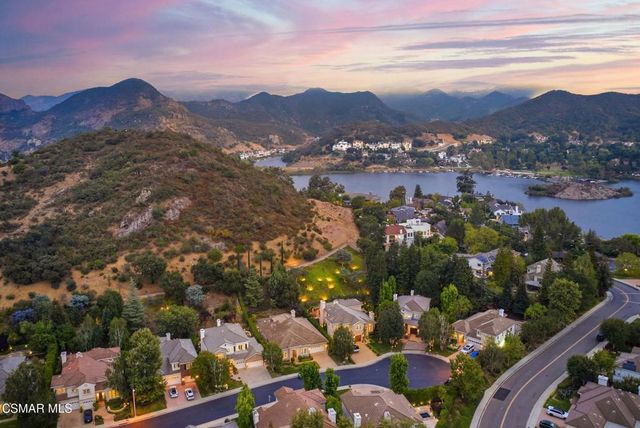 254 Baybrook Court, Lake Sherwood, CA 91361