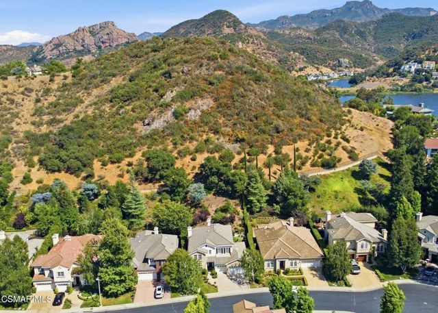 254 Baybrook Court, Lake Sherwood, CA 91361