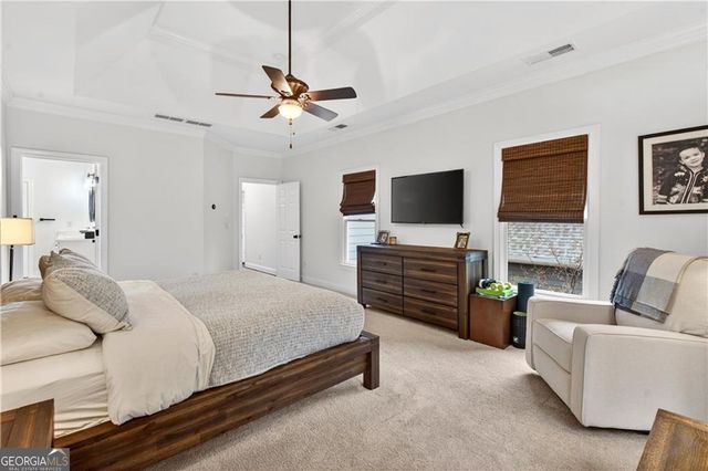 180 Kendemere Pointe, Roswell, GA 30075