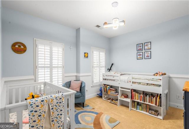 180 Kendemere Pointe, Roswell, GA 30075