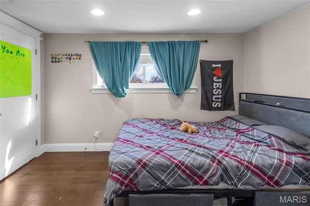 412 E Kathleen Street, Sikeston, MO 63801