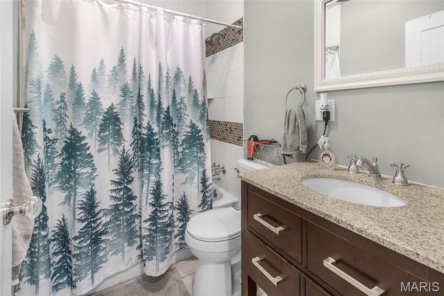 412 E Kathleen Street, Sikeston, MO 63801