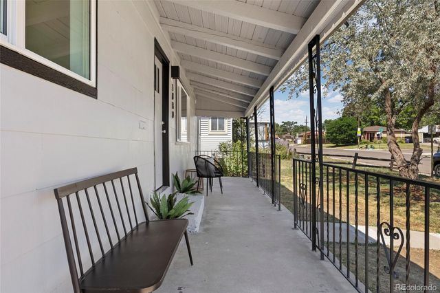 1880 W Arkansas Avenue, Denver, CO 80223