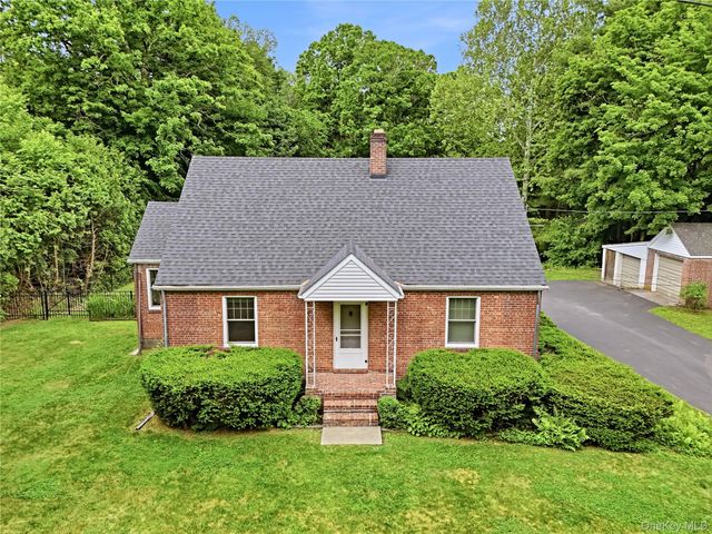 28 Kent Road, Wappingers Falls, NY 12590