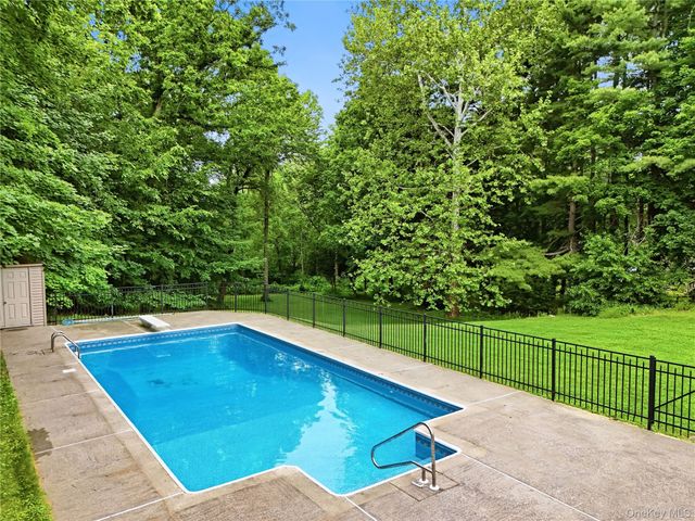 28 Kent Road, Wappingers Falls, NY 12590