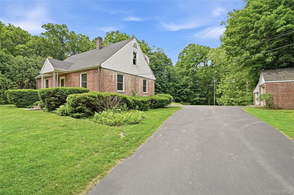 28 Kent Road, Wappingers Falls, NY 12590