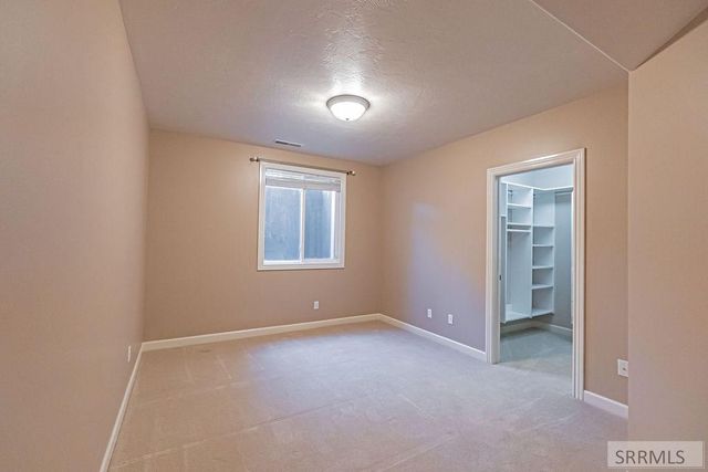 230 Hampton Lane, Idaho Falls, ID 83404