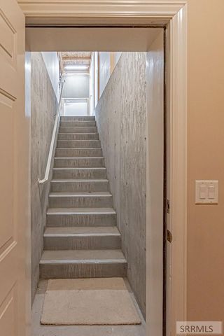 230 Hampton Lane, Idaho Falls, ID 83404