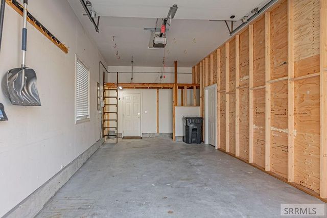 230 Hampton Lane, Idaho Falls, ID 83404