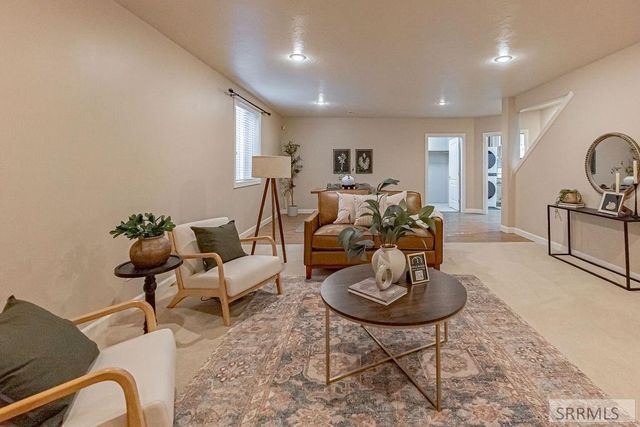 230 Hampton Lane, Idaho Falls, ID 83404