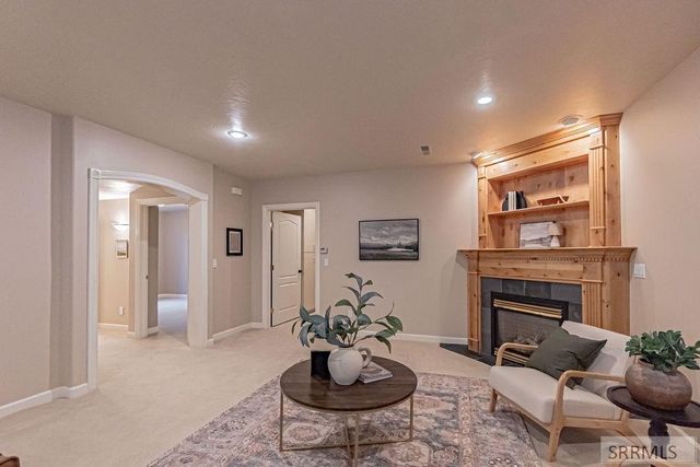 230 Hampton Lane, Idaho Falls, ID 83404