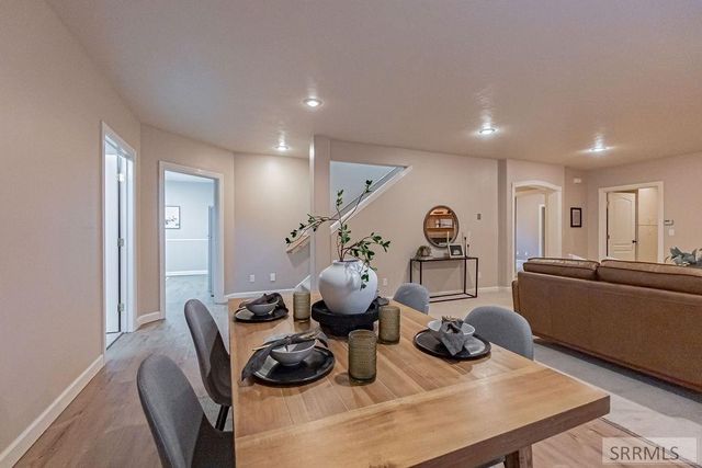 230 Hampton Lane, Idaho Falls, ID 83404