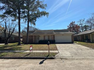 7127 N Maxwood Drive, Spring, TX 77379